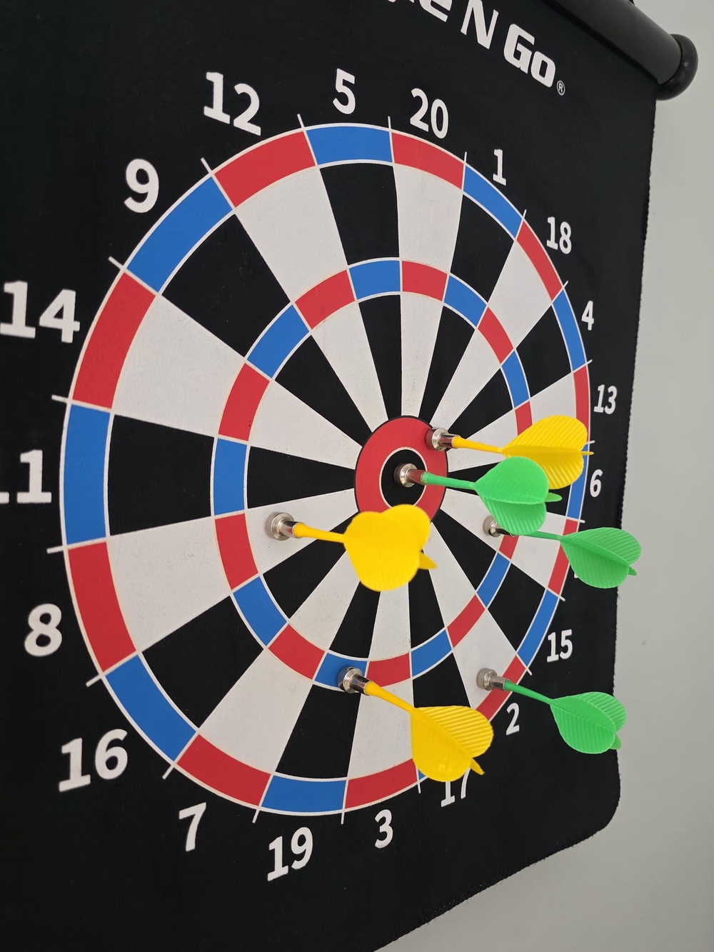 Giggle N Go Magnetic Dart Board Set, Double-Sided Kids Game - Picture 3 of 4